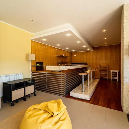 Casa De Silvares Fafe - Moradia Premium Com Piscina By House And People Regadas