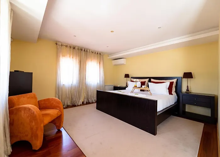 Casa De Silvares Fafe - Moradia Premium Com Piscina By House And People