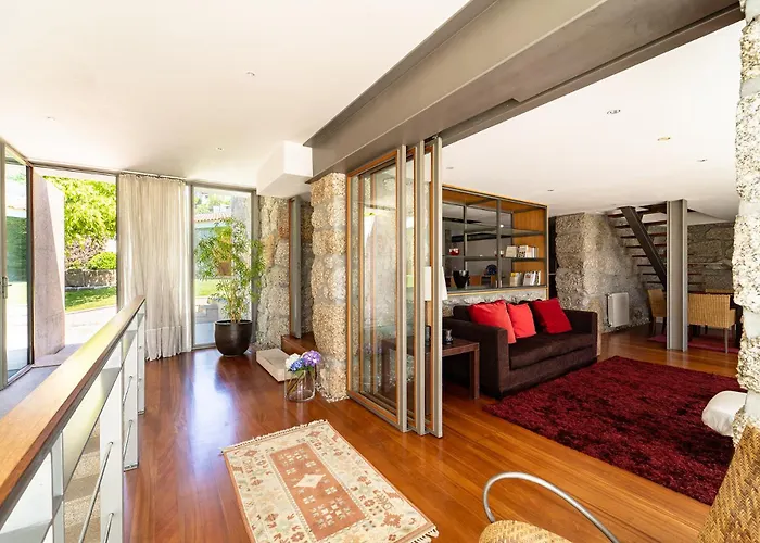 Vakantiehuis Casa De Silvares Fafe - Moradia Premium Com Piscina By House And People Regadas