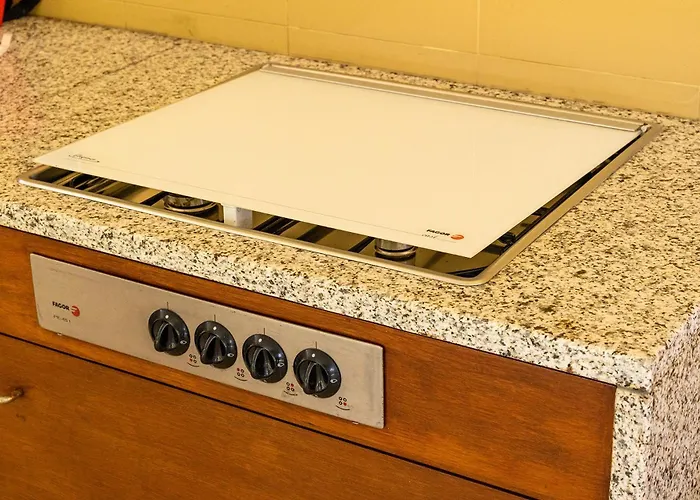 Casa De Silvares Fafe - Moradia Premium Com Piscina By House And People Regadas