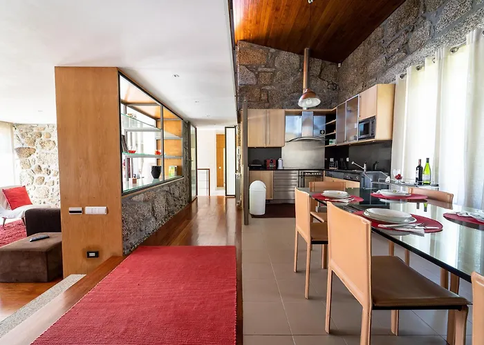 Casa De Silvares Fafe - Moradia Premium Com Piscina By House And People