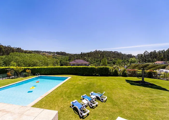 Casa De Silvares Fafe - Moradia Premium Com Piscina By House And People Regadas