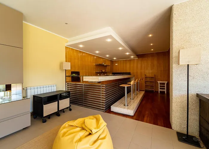 Casa De Silvares Fafe - Moradia Premium Com Piscina By House And People Regadas